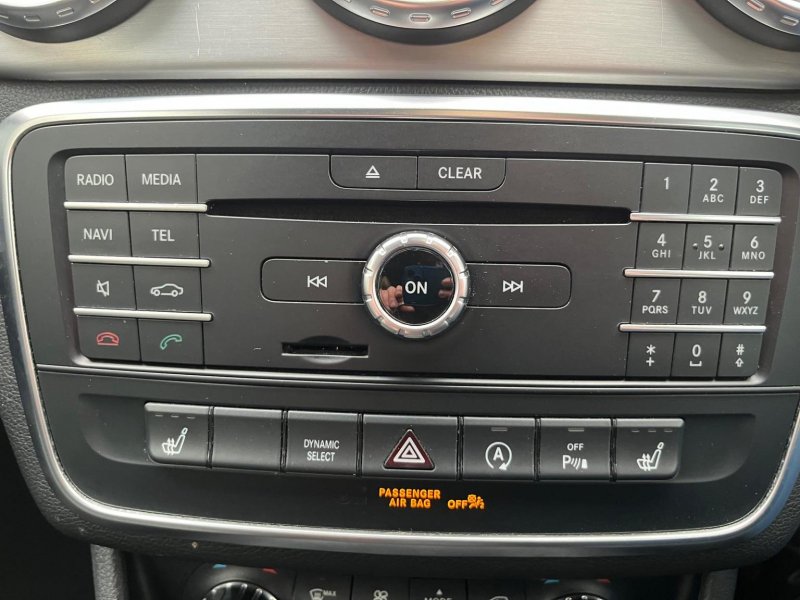 MERCEDES-BENZ GLA CLASS